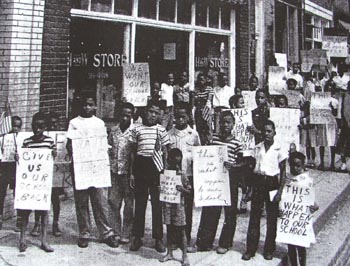 old_fort_children 1950.jpg